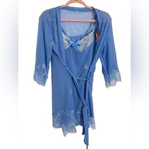 L28 NWT SHIRLEY OF HOLLYWOOD 3 PIECE SLIP ROBE THONG SET- SMALL- lingerie